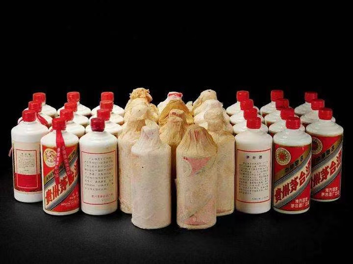 合山日照岚山回收酒价格哪里回收(附近上门回收茅台酒）?